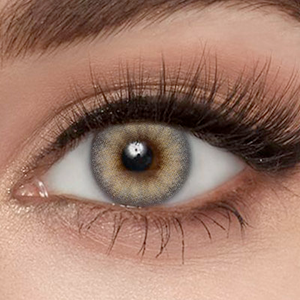 Model wearing Mistwood Gray Contact Lenses 14.0mm natural smoky gray look